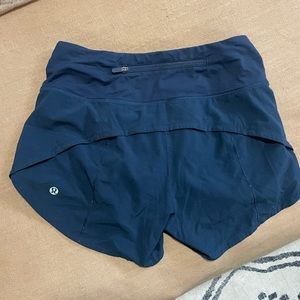 LuluLemon Speed Up Mid-Rise Shorts